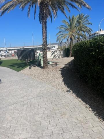Ferienwohnung Atico En Port Gran Roses Exterior foto